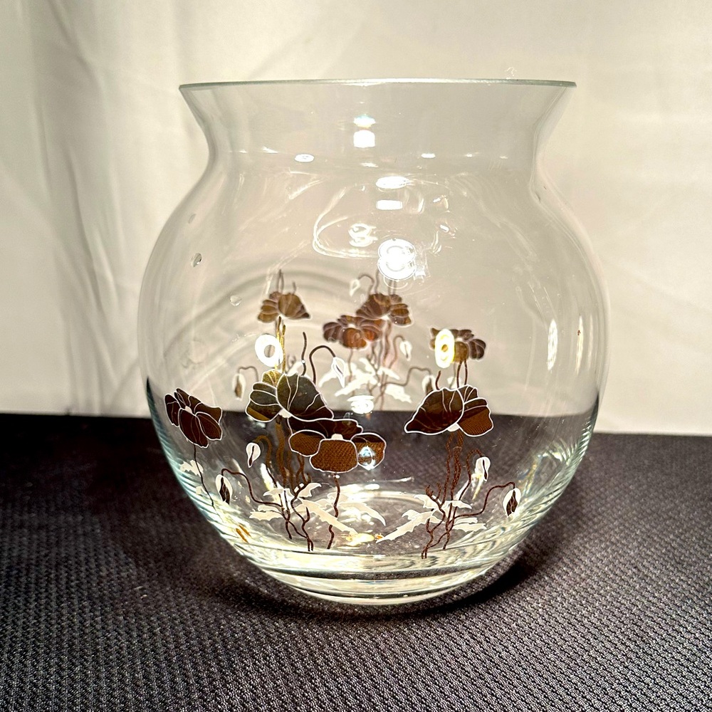 Mid 20th Century, Opulent Orchids Gold Leaf Motif, Ice Bowl, Shangri-La Brand